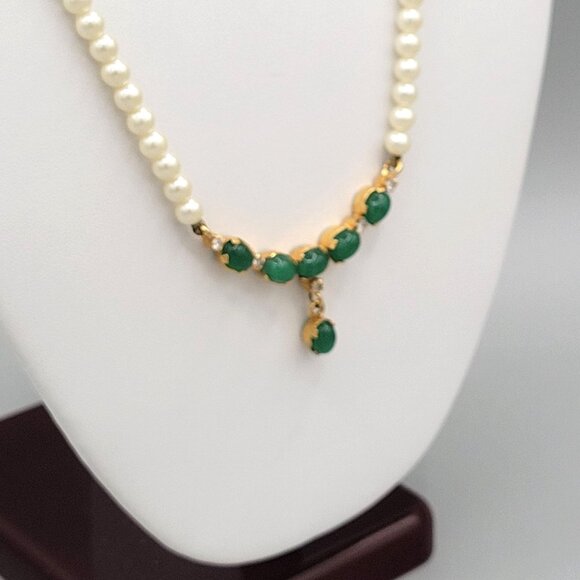 Womens Chalcedony Stone Necklace Imitation Pearls Crystal accent Hook Close - Picture 3 of 8